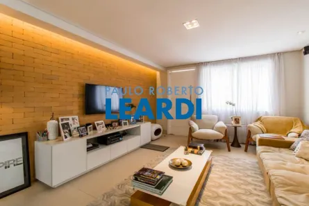 Sobrado com 3 Quartos à venda, 157m² no Pinheiros, São Paulo