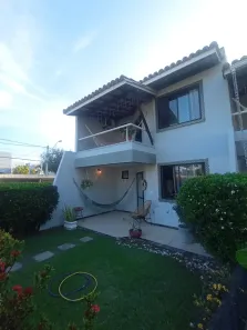 Casa de Condomínio com 4 Quartos à venda, 130m² no Buraquinho, Lauro de Freitas