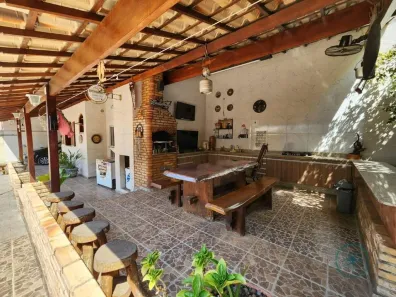 Casa com 4 Quartos à venda, 462m² no Copacabana, Belo Horizonte