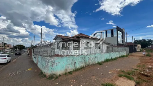 Lote/Terreno à venda, 252m² no Uvaranas, Ponta Grossa