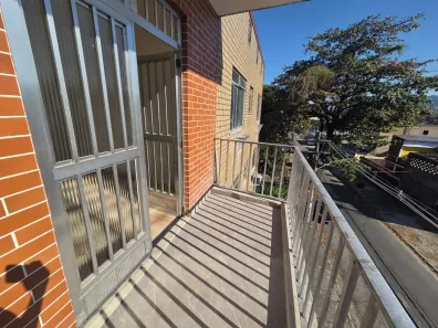 Apartamento com 3 Quartos para alugar, 67m² no Tanque, Rio de Janeiro
