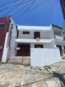 Casa com 4 Quartos à venda, 272m² no Centro, Maceió