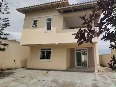 Sobrado com 2 Quartos à venda, 300m² no São Bento, Fortaleza
