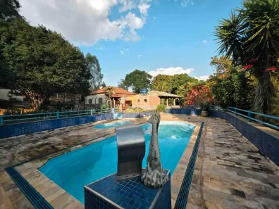 Fazenda/Sítio com 3 Quartos à venda, 300m² no Área Rural de Divinópolis, Divinópolis