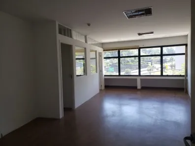Sala Comercial para alugar, 53m² no Bosque do Vianna, Cotia