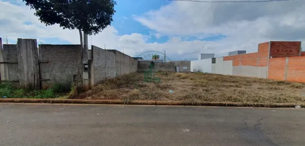 Lote/Terreno à venda, 250m² no Santa Rita, Piracicaba