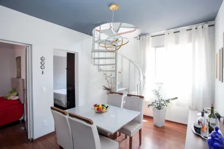 Casa com 2 Quartos à venda, 127m² no Vila Magdalena, Contagem