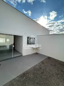 Casa com 2 Quartos à venda, 68m² no São Jorge, Uberlândia