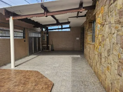 Casa com 3 Quartos à venda, 192m² no Vila Valença, São Vicente