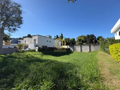 Lote/Terreno à venda, 680m² no Jardim Paraíba, Jacareí