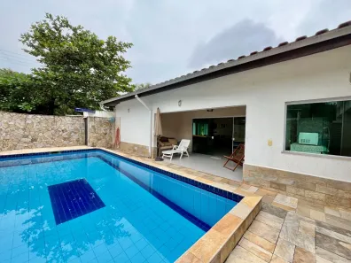 Casa de Condomínio com 3 Quartos à venda, 200m² no Balneario Praia do Perequê, Guarujá