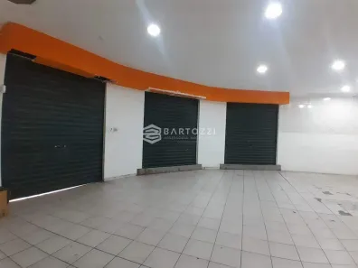 Ponto Comercial para alugar, 550m² no Olímpico, São Caetano do Sul
