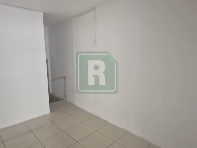 Ponto Comercial para alugar, 25m² no Várzea das Moças, Niterói