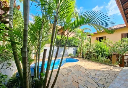Casa de Condomínio com 4 Quartos à venda, 225m² no Jardim São Vicente, Cotia