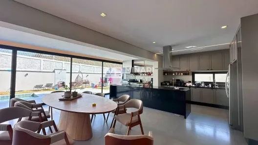 Casa de Condomínio com 4 Quartos à venda, 390m² no Alphaville, Santana de Parnaíba