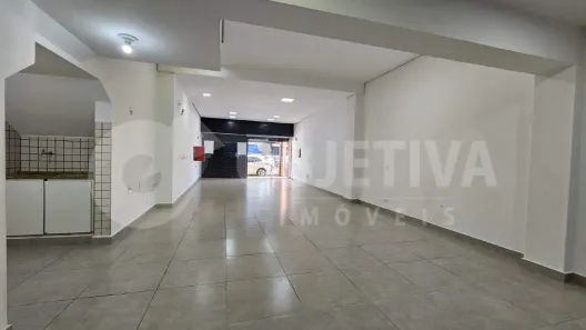 Ponto Comercial para alugar, 110m² no Nossa Senhora Aparecida, Uberlândia
