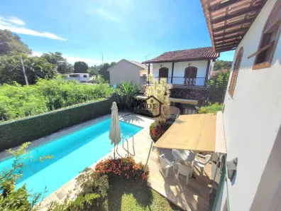 Casa com 4 Quartos à venda, 216m² no Maria Paula, Niterói
