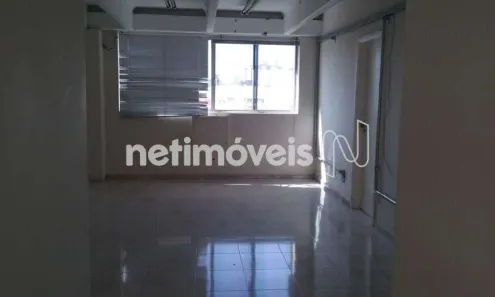 Sala Comercial à venda, 180m² no Centro, Sete Lagoas