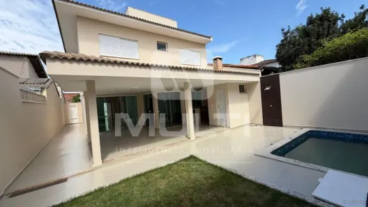Casa com 3 Quartos à venda, 270m² no Jardim Karaíba, Uberlândia