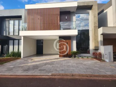 Casa de Condomínio com 3 Quartos à venda, 180m² no Parque Verde, Cascavel