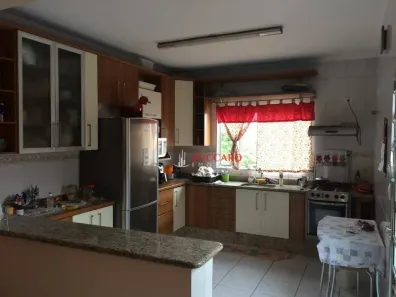 Sobrado com 3 Quartos à venda, 198m² no Jardim São Francisco, Guarulhos