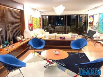 Apartamento com 4 Quartos à venda, 337m² no Santa Cecília, São Paulo