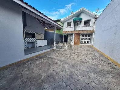 Sobrado com 3 Quartos à venda, 14m² no Jardim Terralão, Caraguatatuba