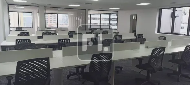 Sala Comercial para alugar, 519m² no Vila São Francisco (Zona Sul), São Paulo