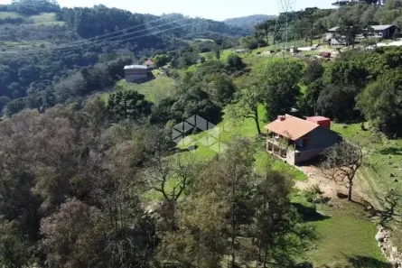 Fazenda/Sítio com 2 Quartos à venda, 100m² no , Bento Gonçalves