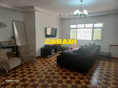 Casa com 3 Quartos à venda, 300m² no Rudge Ramos, São Bernardo do Campo