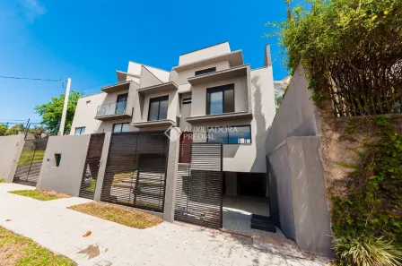Sobrado com 3 Quartos à venda, 190m² no Mossunguê, Curitiba