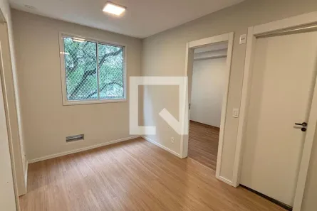 Kitnet com 1 Quarto à venda, 34m² no Santo Amaro, São Paulo