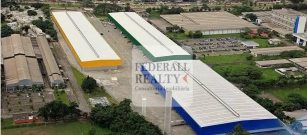 Galpão/Depósito/Armazém para alugar, 893m² no Taquara, Rio de Janeiro