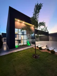 Casa com 3 Quartos à venda, 236m² no Setor Santos Dumont, Goiânia