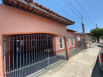 Casa com 4 Quartos à venda, 210m² no Jardim do Vale, Jacareí