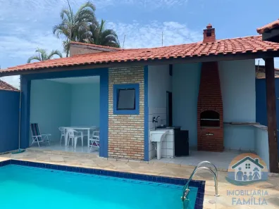 Casa com 3 Quartos à venda, 200m² no Jardim Parnaso, Caraguatatuba