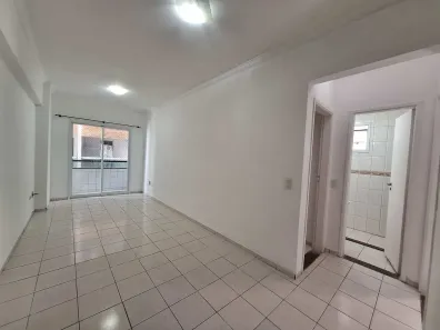 Apartamento com 2 Quartos para alugar, 64m² no Mirim, Praia Grande