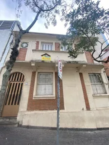 Casa com 2 Quartos para alugar, 80m² no Liberdade, São Paulo