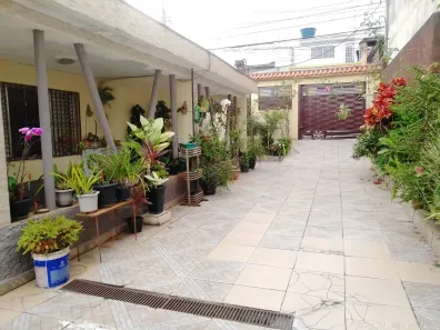 Casa com 2 Quartos à venda, 250m² no Jardim Pedro José Nunes, São Paulo