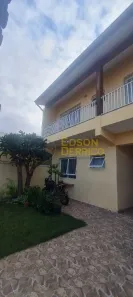 Sobrado com 3 Quartos à venda, 256m² no Bela Vista, Pindamonhangaba