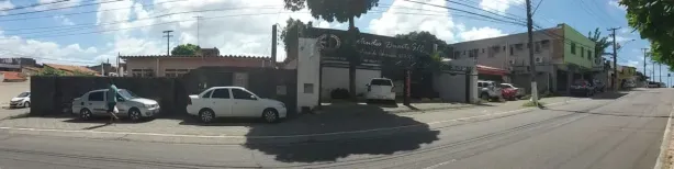 Casa com 4 Quartos à venda, 300m² no Lagoa Nova, Natal