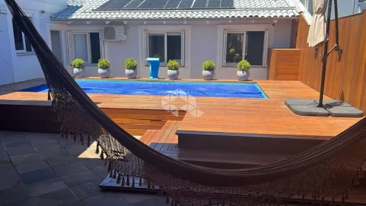 Casa com 3 Quartos à venda, 250m² no Santa Helena, Bento Gonçalves