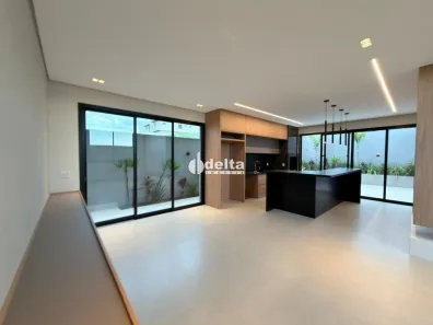 Casa de Condomínio com 3 Quartos à venda, 214m² no Granja Marileusa, Uberlândia