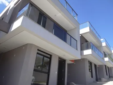 Casa de Condomínio com 3 Quartos à venda, 153m² no Pilarzinho, Curitiba