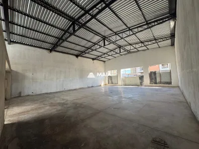 Sala Comercial à venda, 420m² no Santa Maria, Uberaba