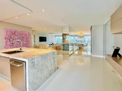 Apartamento com 3 Quartos à venda, 235m² no Gleba Fazenda Palhano, Londrina