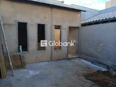 Casa com 2 Quartos à venda, 50m² no Acácias, Montes Claros