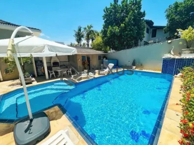 Sobrado com 6 Quartos à venda, 350m² no Loteamento João Batista Julião, Guarujá