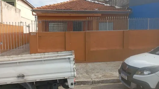Casa com 2 Quartos à venda, 166m² no Jardim Campo Limpo, São Paulo