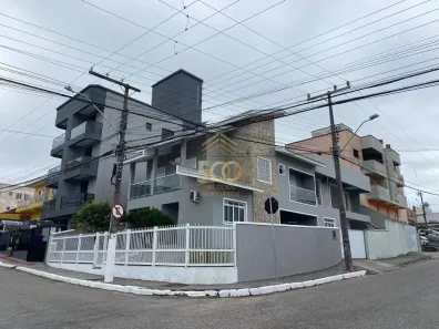 Casa com 3 Quartos à venda, 400m² no Serraria, São José